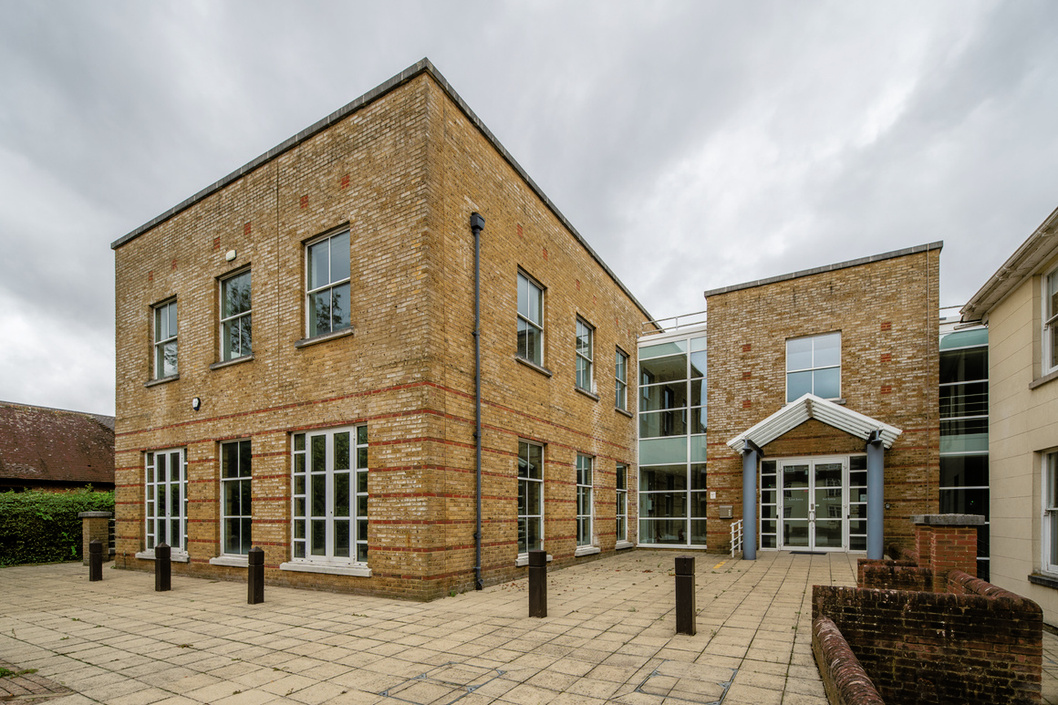 Appledown Projects Ltd 2b.jpg